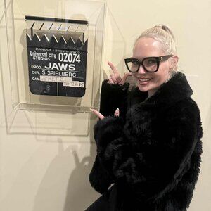 Meet your Posher, Max